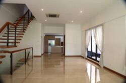 Lornie Road (D11), Terrace #596491081